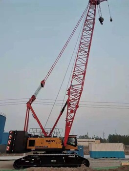 神農(nóng)架履帶吊租賃,75噸履帶吊出租租賃報價