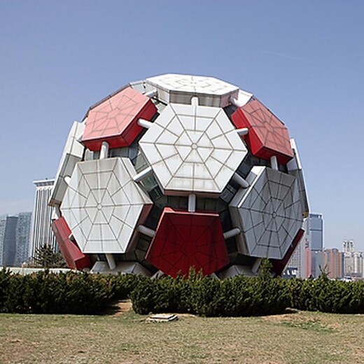 大型不锈钢镂空球雕塑厂家