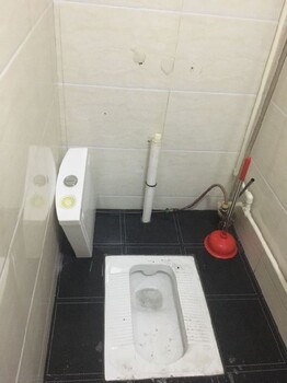水电工电话号码太原厕所水管维修