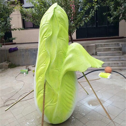 重慶彩繪大白菜雕塑大型景觀(guān)
