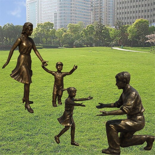 安徽玻璃钢一家三口雕塑现货玻璃钢人像家庭雕塑定制