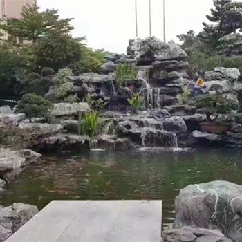 小區假山河道駁岸工程維修