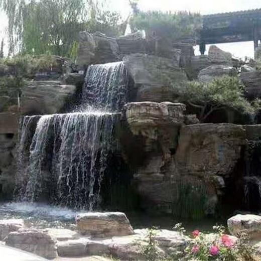 克孜勒蘇花園假山護(hù)岸