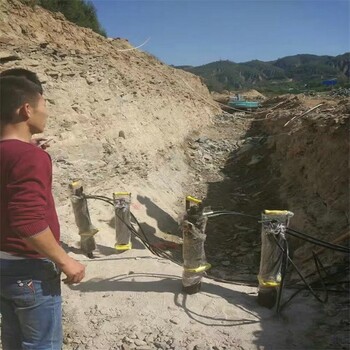 劈裂机破石机混凝土道路基面破拆碎石工具静态破碎