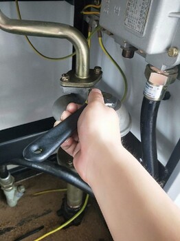 廣東湛江加油機維修加油機油氣回收系統