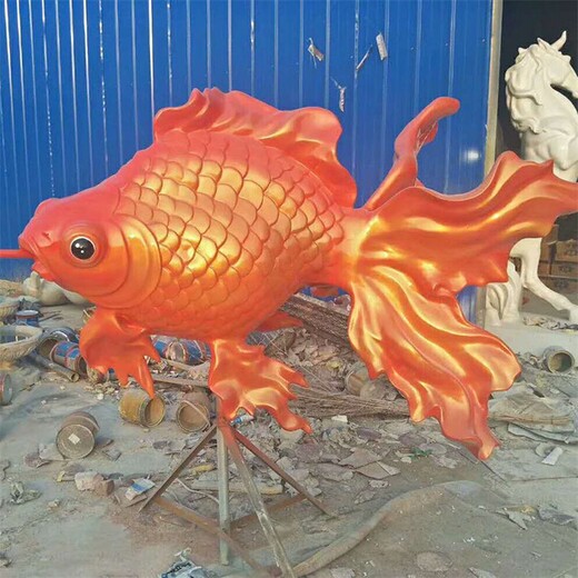 戶(hù)外大型不銹鋼鯉魚(yú)雕塑定制廠(chǎng)家,鯉魚(yú)躍龍門(mén)雕塑，