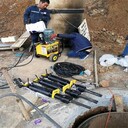爆破機破石機混凝土道路基面破拆碎石工具井下煤礦開采