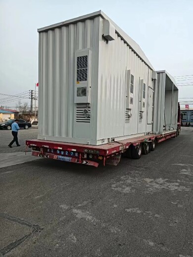 西藏信合10kv电力预制舱施工现场一二次设备预制舱