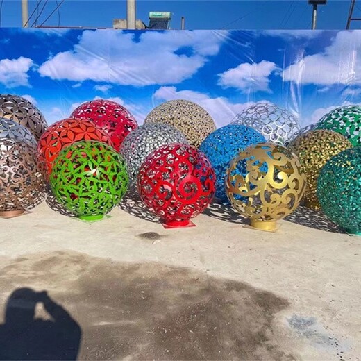 河北訂制不銹鋼鏤空球景觀小品