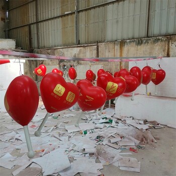 玻璃鋼愛心雕塑制作加工廠,不銹鋼心形雕塑