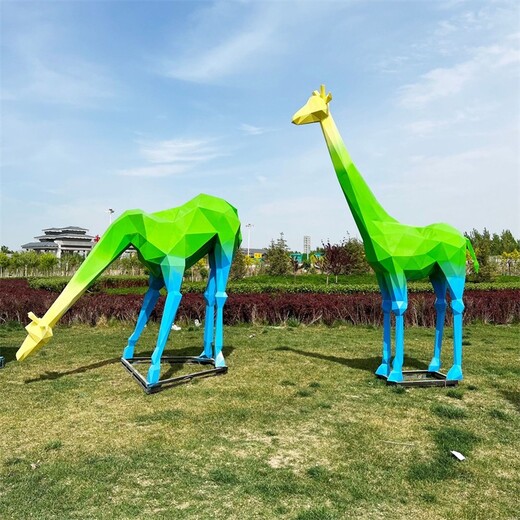 不銹鋼長頸鹿雕塑廠家
