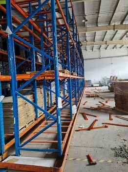 新疆废旧货架回收
