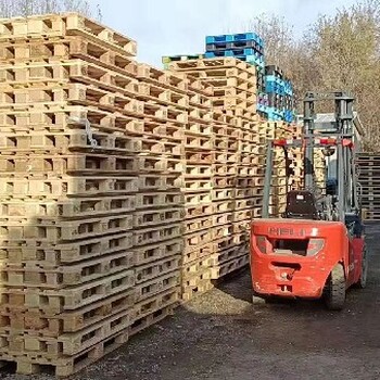 新疆喀什二手木制托盘回收服务