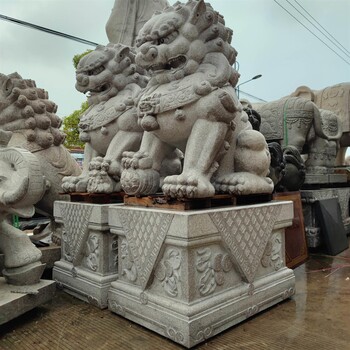 石雕獅子廠大理石石雕獅子酒店別墅門(mén)口擺放石材動(dòng)物造型可定做