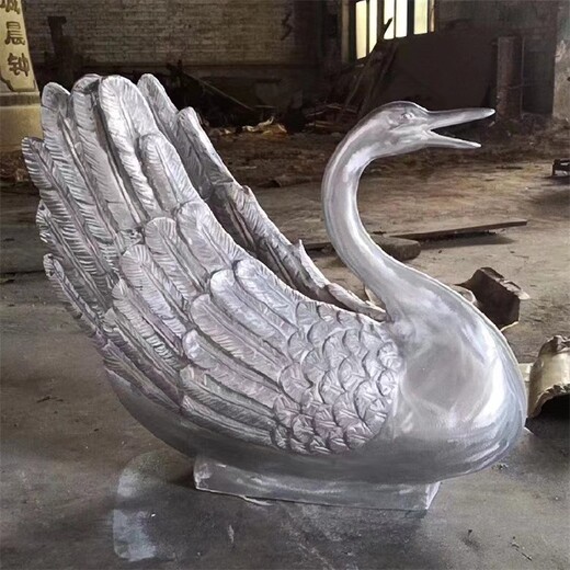 天津铸铝雕塑定制