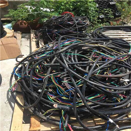 湖北廢舊電纜回收廠家聯(lián)系方式帶皮電纜回收