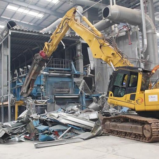 粤辉整厂拆除回收,谢岗镇承接钢结构厂房拆除回收公司价格