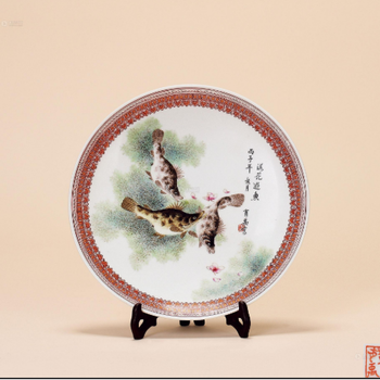 上海潘文复瓷器值多少钱？