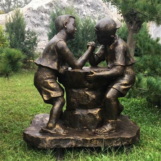 河北儿童玩耍雕塑制作厂家
