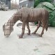 廣場玻璃鋼馬雕塑圖