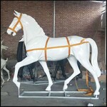 彩绘玻璃钢马雕塑批发价格