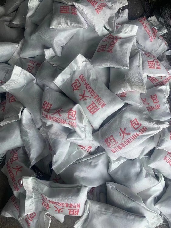 各有千秋七种橱柜门板材料面面观（五）(图2)