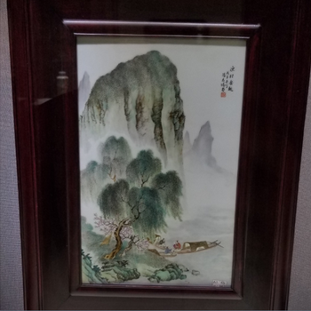 滨海新区张志汤瓷板画一般值多少钱？