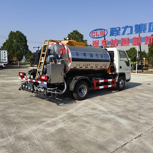 白城多利卡瀝青灑布車出售