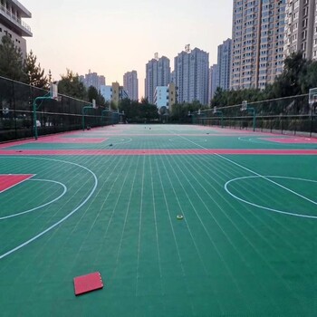 篮球场卡扣拼装运动地板邯郸运动场防滑耐磨拼装地板
