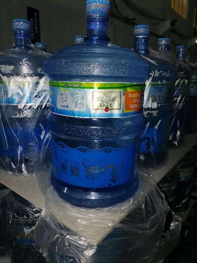 梅村龙城新泉桶装水配送中心