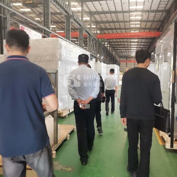 智能自學(xué)習(xí)噴涂機(jī)器人廠家價(jià)格鑫科智能自學(xué)習(xí)噴涂機(jī)器人廠家價(jià)格