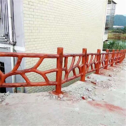 沁源縣水泥仿竹欄桿-廠家直供價格優(yōu)惠