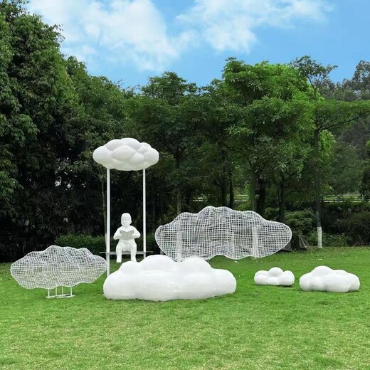 公園不銹鋼絲云朵雕塑人物