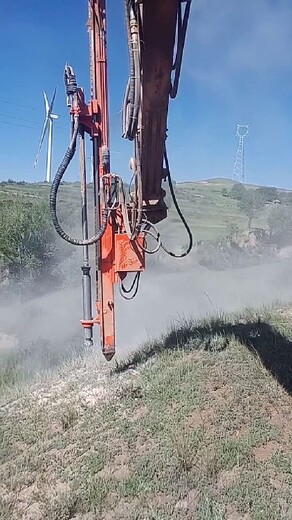 潛江挖掘機(jī)改鉆孔機(jī)廠家聯(lián)系方式,挖機(jī)光伏鉆孔機(jī)廠家