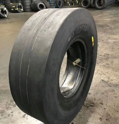 礦力王輪胎全新斜膠光面輪胎40層級(jí)18.00-25