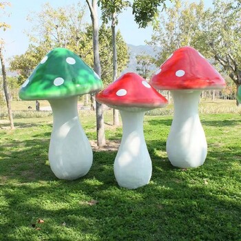 加工玻璃鋼仿真蘑菇雕塑藝術(shù)品