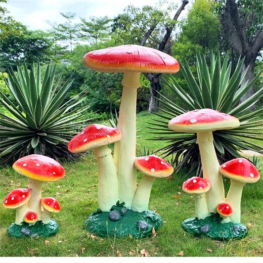 仿真不锈钢大型蘑菇雕塑