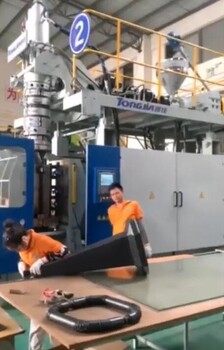 湖南三孔水马生产机器设备交通设施吹塑机