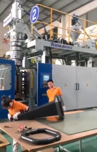 天津三孔水马生产机器交通设施吹塑机