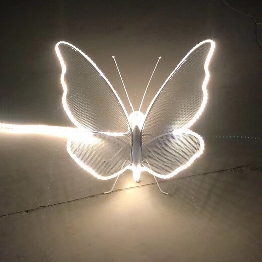 江西不銹鋼蝴蝶雕塑加工