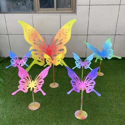 西藏不銹鋼蝴蝶雕塑制作