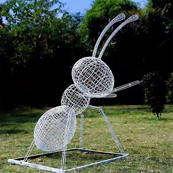 镂空钢棍儿蚂蚁雕塑，铁丝动物雕塑