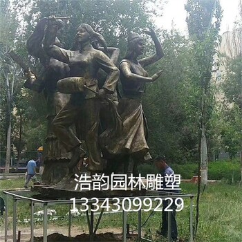 制作玻璃鋼少數民族人物雕塑擺件