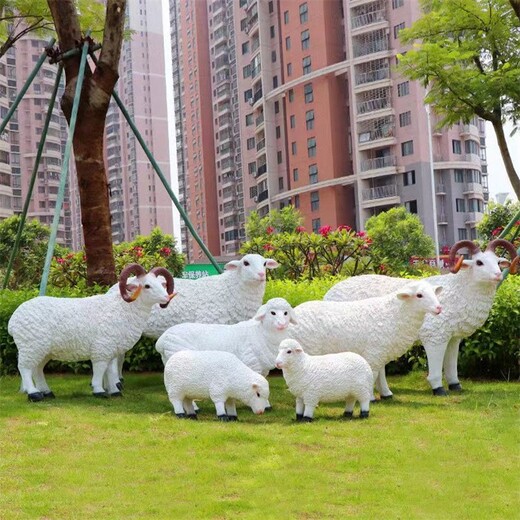 玻璃钢山羊雕塑，动物雕塑
