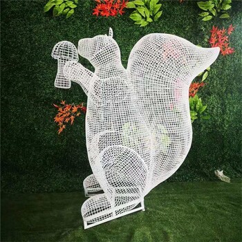 不銹鋼松鼠雕塑制作