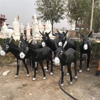 樹(shù)脂動(dòng)物毛驢雕塑擺件