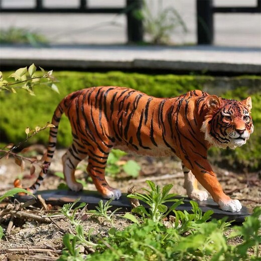 大型老虎雕塑艺术品