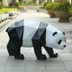 几何面不锈钢熊猫雕塑图