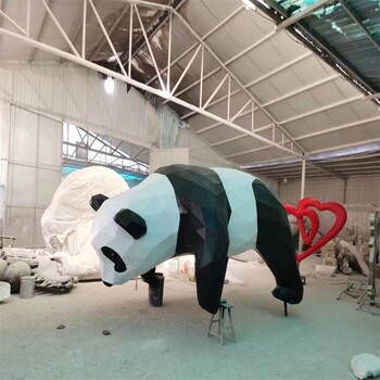 成都创意不锈钢熊猫雕塑新报价