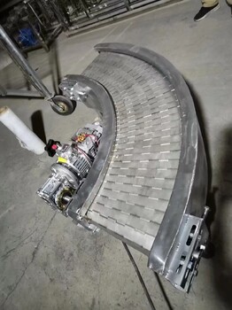 小型轉(zhuǎn)彎輸送機(jī)作用
